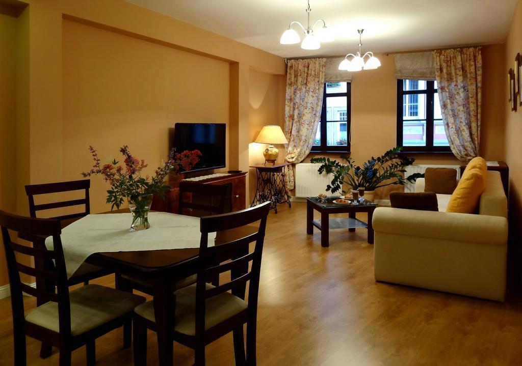 Apartamenty Centrum Villa Perla Jelenia Gora Ngoại thất bức ảnh