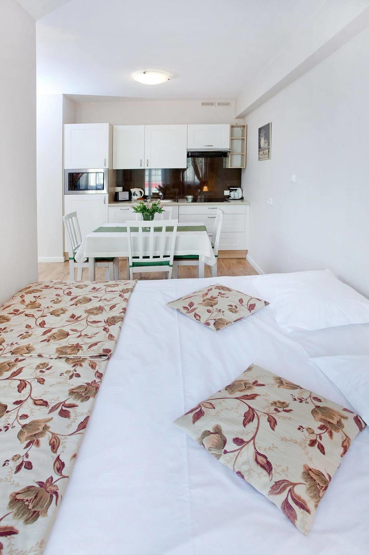 Apartamenty Centrum Villa Perla Jelenia Gora Ngoại thất bức ảnh
